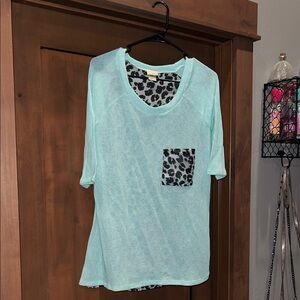 Daytrip Mint/Leopard Knit Top w/ Front Pocket